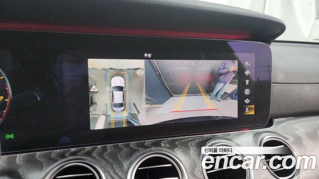 Mercedes-Benz E-Class E350 4MATIC AMG Line