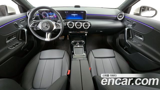 Mercedes-Benz A-Class A220 Hatchback
