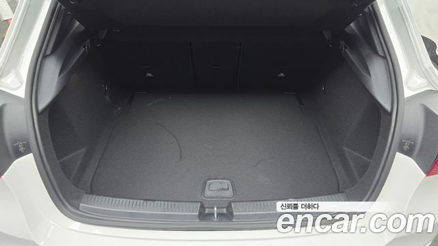Mercedes-Benz A-Class A220 Hatchback