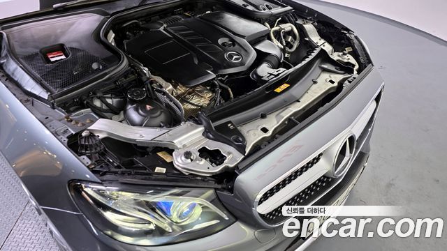Mercedes-Benz E-Class E220d Coupe