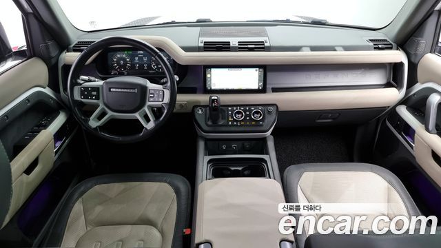 Land Rover Defender 110 P300 X-Dynamic SE