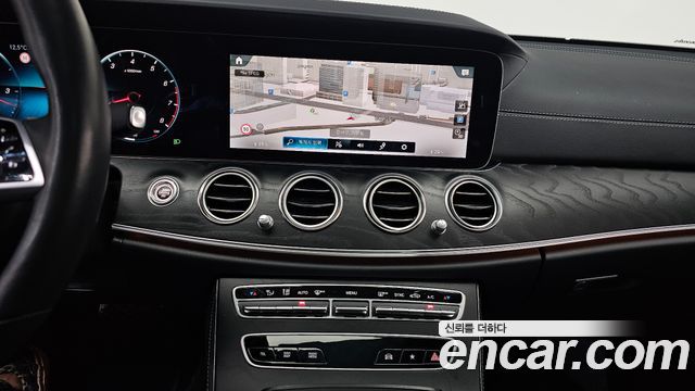 Mercedes-Benz E-Class E250 AMG Line