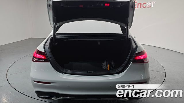 Mercedes-Benz E-Class E250 AMG Line