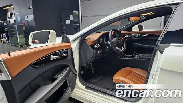Mercedes-Benz CLS-Class W218 CLS400 AMG Line