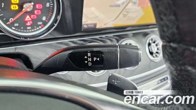 Mercedes-Benz E-Class E220d Cabriolet