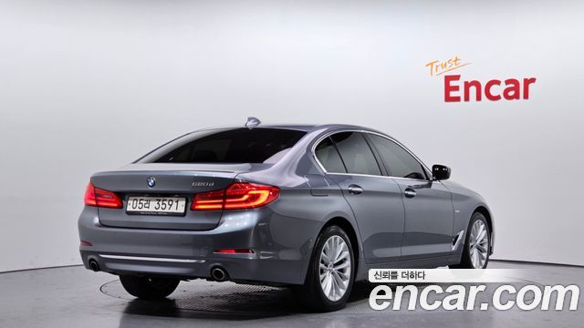 BMW 5-Series 520d Luxury Special Edition
