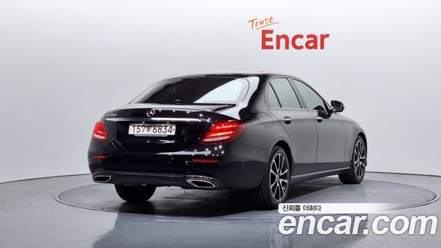 Mercedes-Benz E-Class E250 Avantgarde