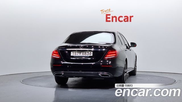 Mercedes-Benz E-Class E250 Avantgarde
