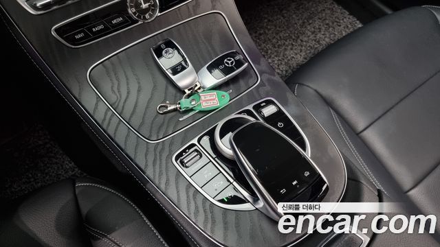 Mercedes-Benz E-Class E250 Avantgarde