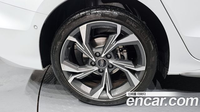 Audi A3 40 TFSI Premium