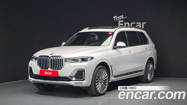 BMW X7 xDrive 40i Design Pure Excellence 6-Seater