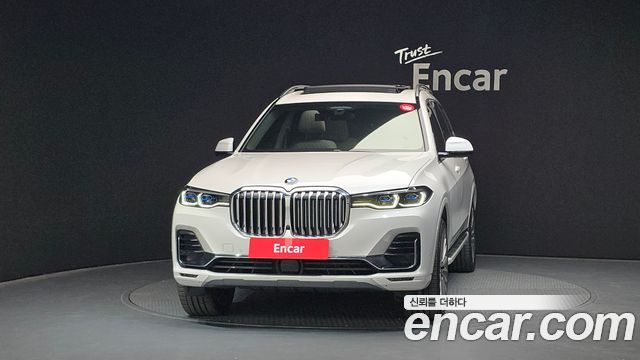 BMW X7 xDrive 40i Design Pure Excellence 6-Seater