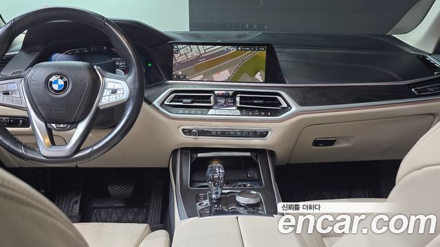 BMW X7 xDrive 40i Design Pure Excellence 6-Seater