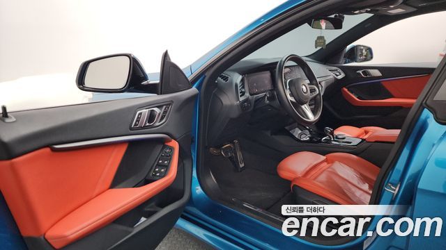 BMW 2-Series 220i M Sports