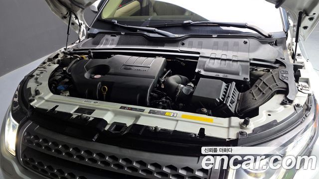 Land Rover Range Rover Evoque 2.0 TD4 SE