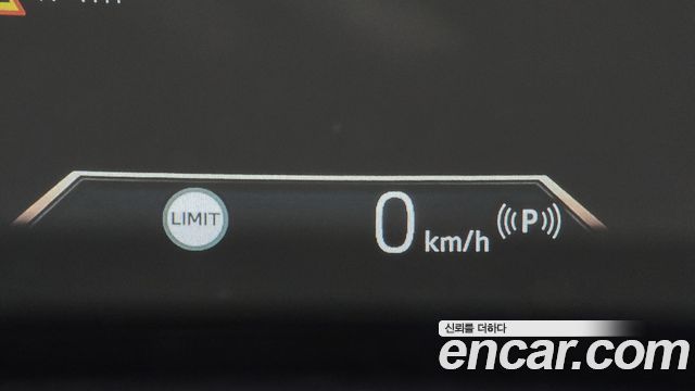 BMW 2-Series 220i Advantage