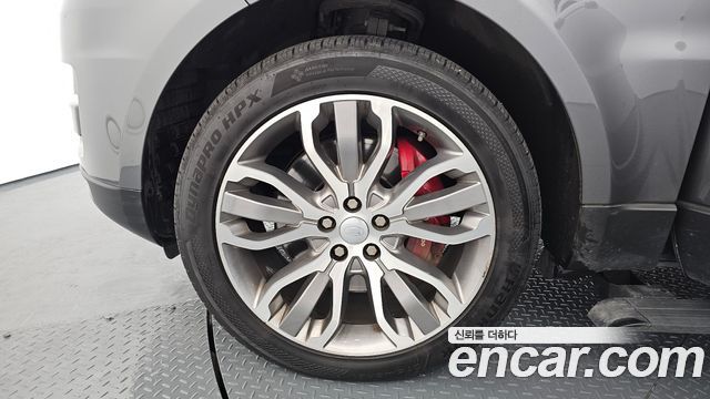 Land Rover Range Rover Sport 3.0 SDV6 HSE Dynamic