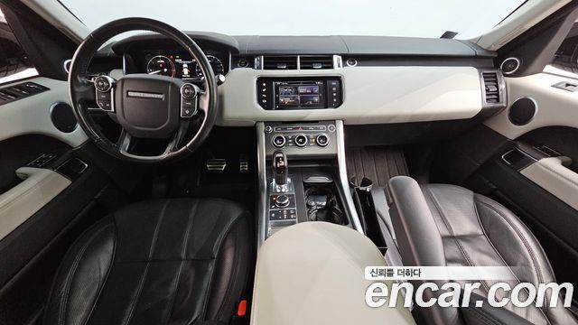 Land Rover Range Rover Sport 3.0 SDV6 HSE Dynamic