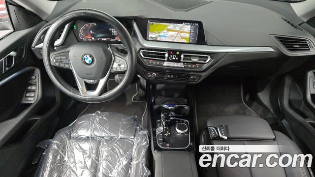 BMW 2-Series 220i Sport