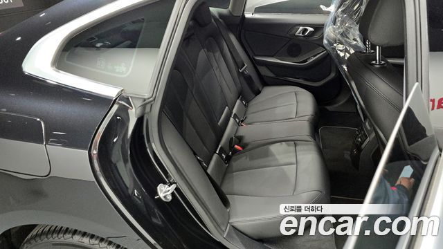 BMW 2-Series 220i Sport