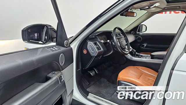 Land Rover Range Rover Sport 3.0 SDV6 HSE Dynamic