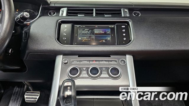 Land Rover Range Rover Sport 3.0 SDV6 HSE Dynamic