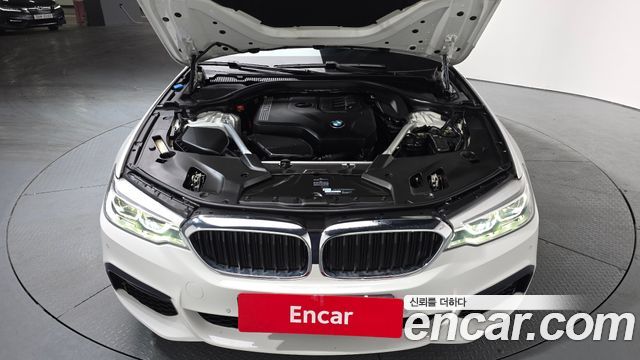 BMW 5-Series 520i M Sport