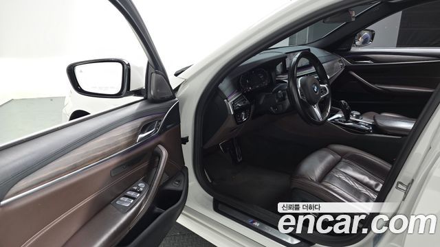 BMW 5-Series 520i M Sport