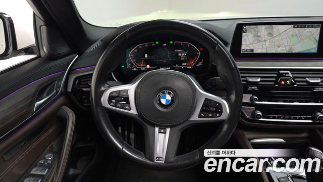 BMW 5-Series 520i M Sport