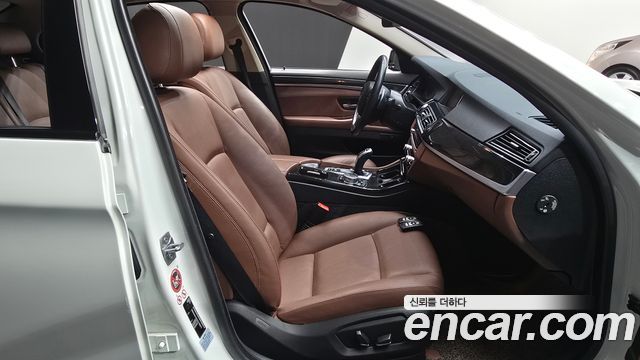 BMW 5-Series 528i M Aero Dynamic