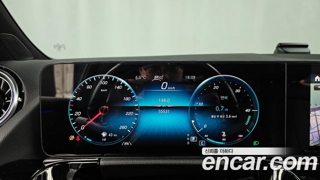 Mercedes-Benz GLA-Class GLA220