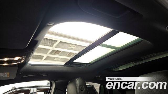 Mercedes-Benz GLA-Class GLA220