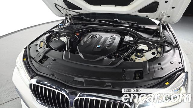 BMW 7-Series 730d xDrive M Sport