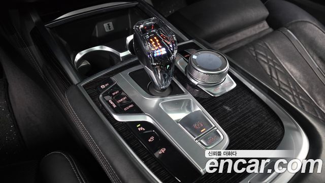 BMW 7-Series 730d xDrive M Sport