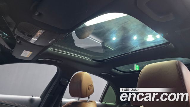 Mercedes-Benz E-Class E350 4MATIC AMG Line