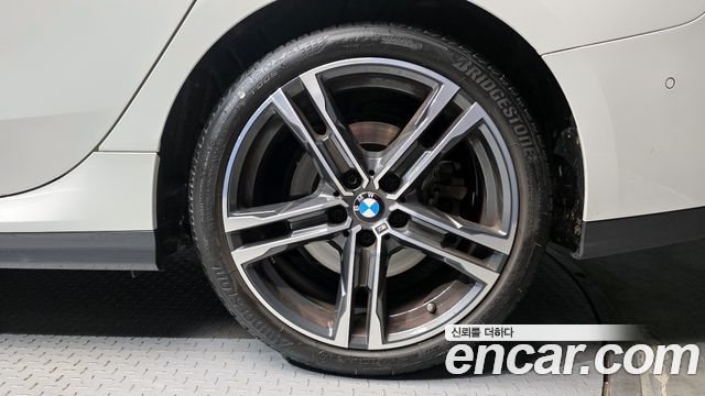 BMW 2-Series 220i M Sports