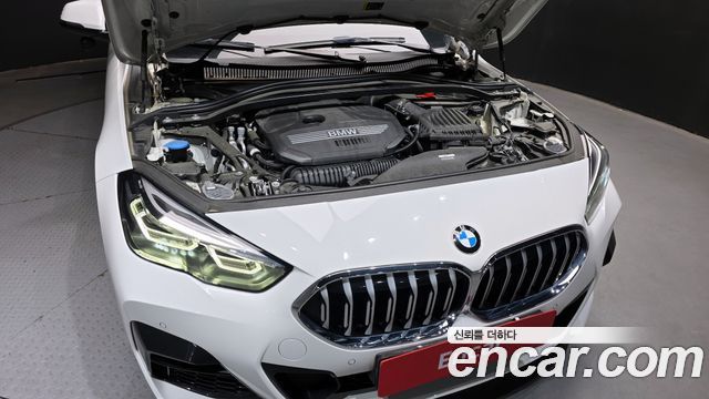 BMW 2-Series 220i M Sports