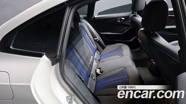 BMW 2-Series 220i M Sports