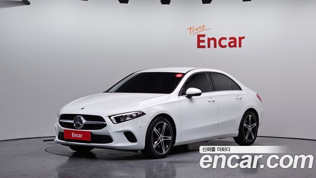 Mercedes-Benz A-Class A250 4MATIC Sedan