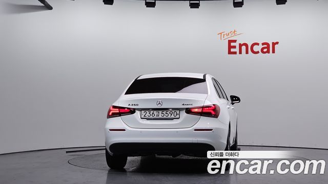 Mercedes-Benz A-Class A250 4MATIC Sedan