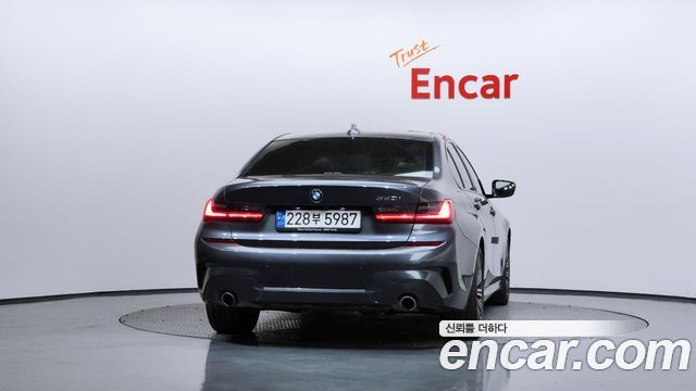 BMW 3-Series 320i M Sport