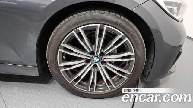 BMW 3-Series 320i M Sport
