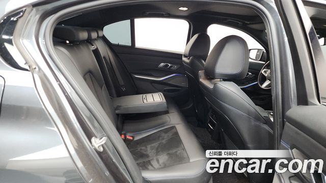 BMW 3-Series 320i M Sport