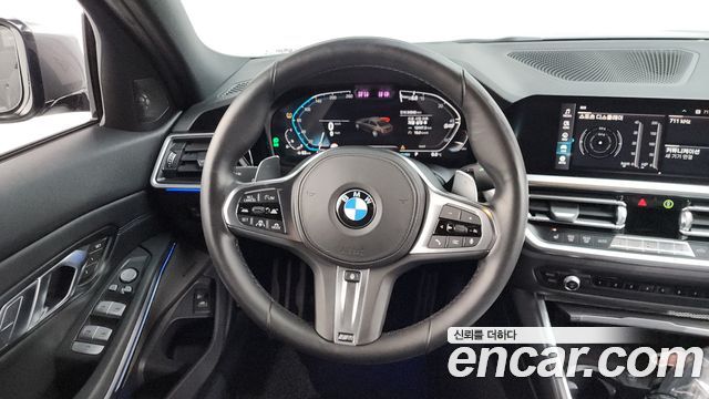 BMW 3-Series 320i M Sport