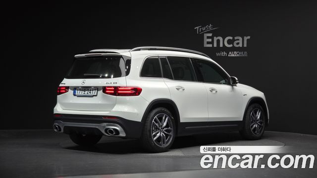 Mercedes-Benz GLB-Class AMG GLB35 4MATIC