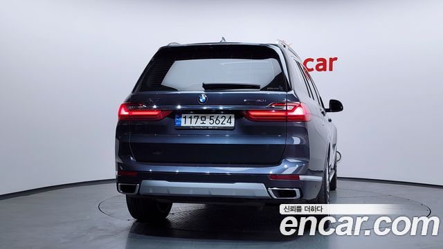 BMW X7 xDrive 40i Design Pure Excellence 7-Seater