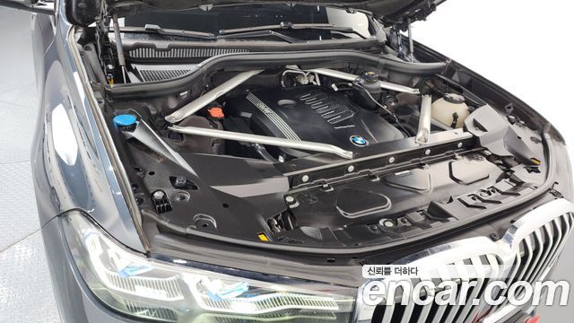 BMW X7 xDrive 40i Design Pure Excellence 7-Seater