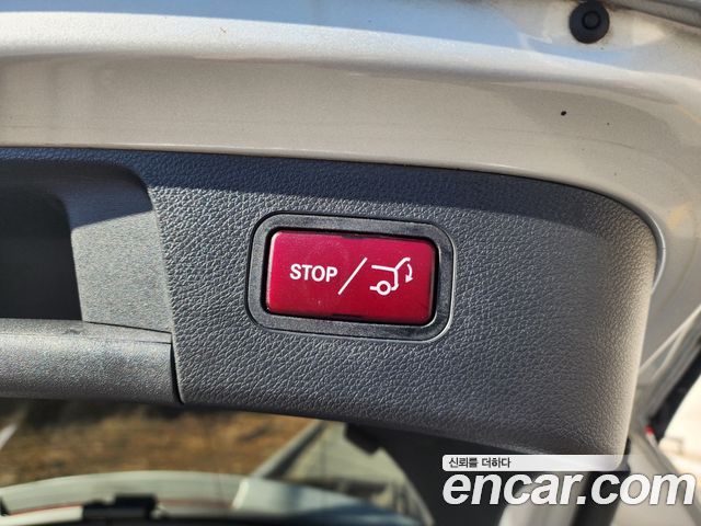 Mercedes-Benz GLA-Class GLA220