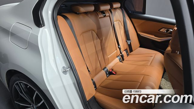BMW 3-Series 320i M Sport