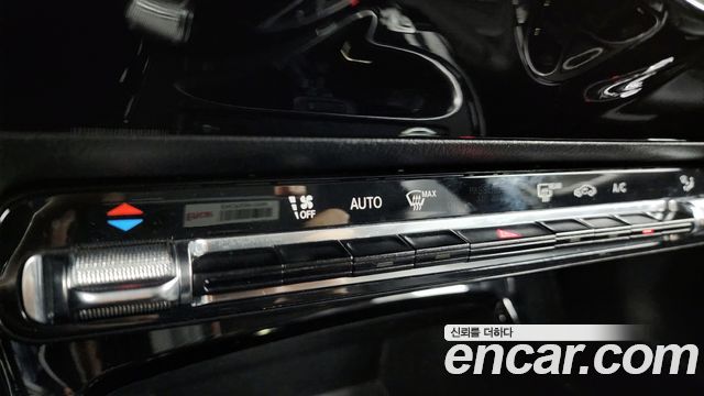 Mercedes-Benz A-Class A220 Hatchback